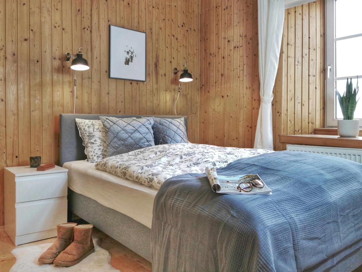 Ferienwohnung Himmelberg 80M2 In Der Altstadt Und Toll Fuer Familien Klagenfurt am Woerthersee Ngoại thất bức ảnh