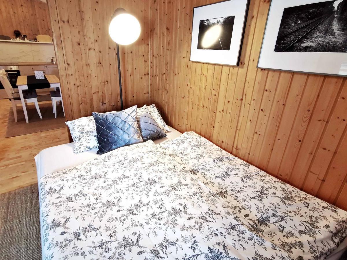 Ferienwohnung Himmelberg 80M2 In Der Altstadt Und Toll Fuer Familien Klagenfurt am Woerthersee Ngoại thất bức ảnh