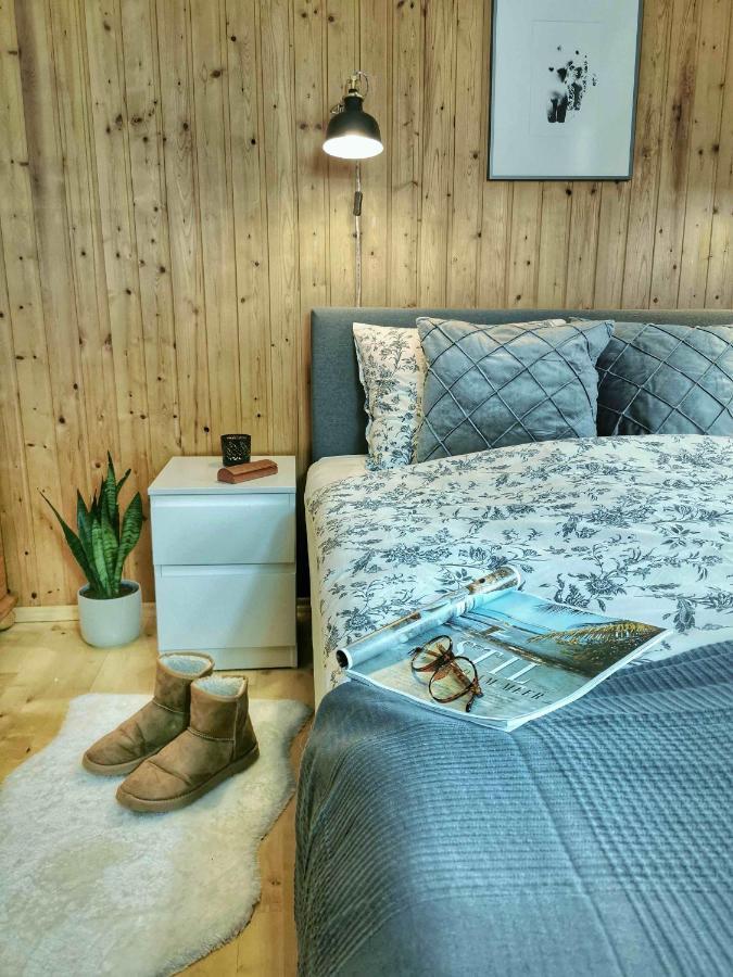 Ferienwohnung Himmelberg 80M2 In Der Altstadt Und Toll Fuer Familien Klagenfurt am Woerthersee Ngoại thất bức ảnh